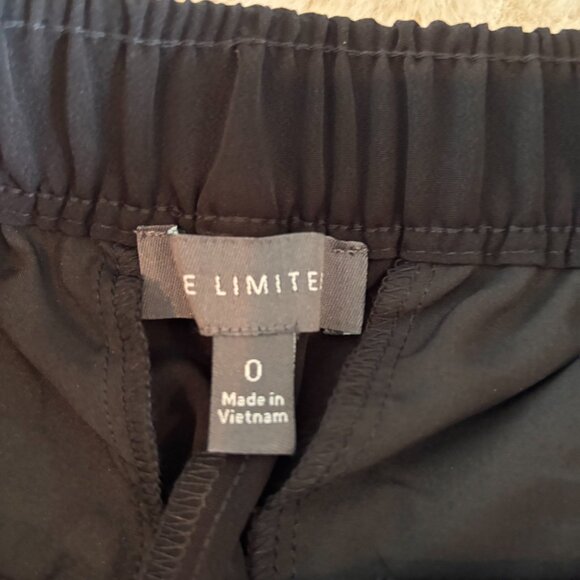 The Limited Black Sz 0 Elastic Waist Pull On Slim Leg Casual Pants NWT - Picture 4 of 10